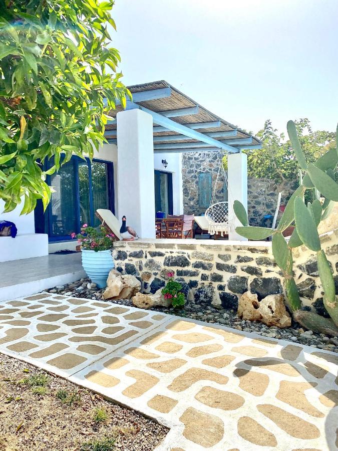 Stelani Villas & Suites 칼라마키 외부 사진