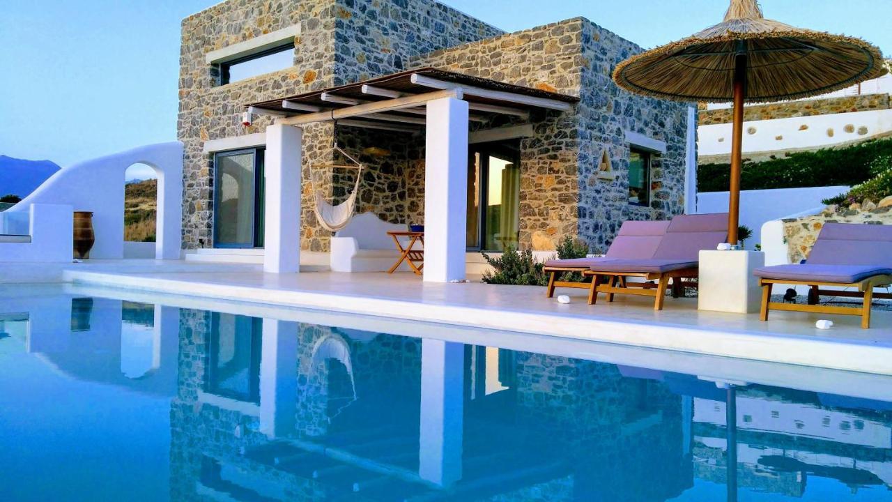Stelani Villas & Suites 칼라마키 외부 사진